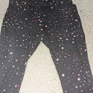 torrid Black Capri Leggings with Pink, Purple & Orange Star Print
